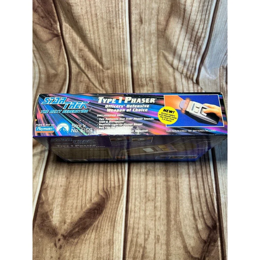 VINTAGE 1994 PLAYMATES STAR TREK NEXT GENERATION TYPE 1 PHASER